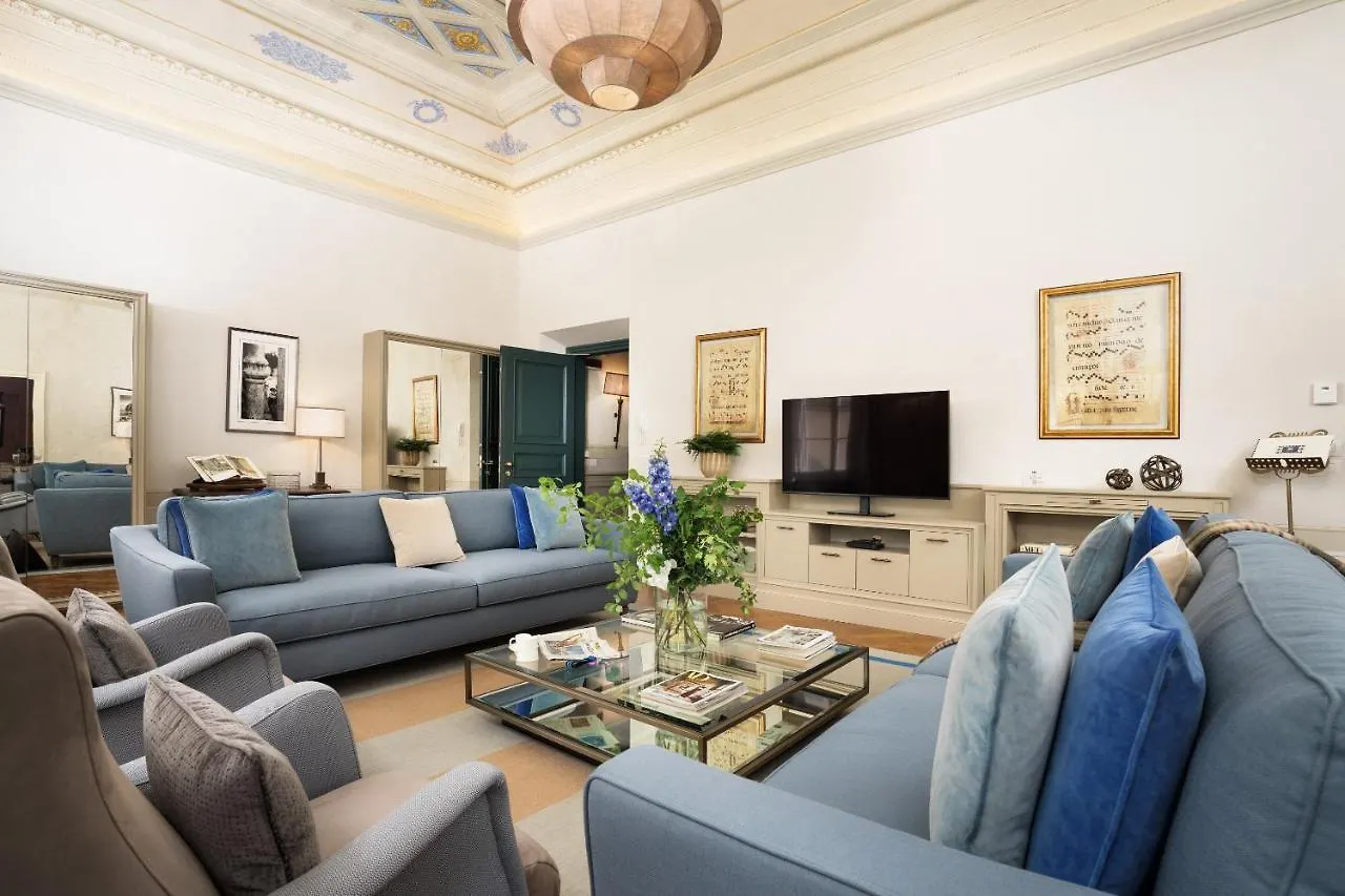 Conte Jacopo - La Dimora Degli Affreschi Florence Apartment